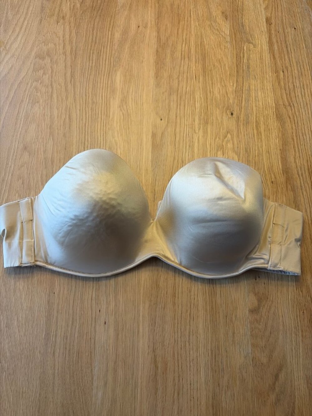 Cacique Strapless Bra 44D Nude Beige Silicone Grip Underwire Plus Size